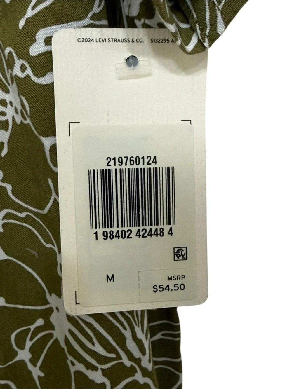Levi’s Classic Camper Green Floral Button Up Shirt Medium NWT